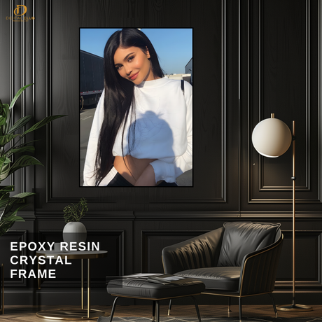 Kylie Jenner - Celebrity - Premium Wall Art