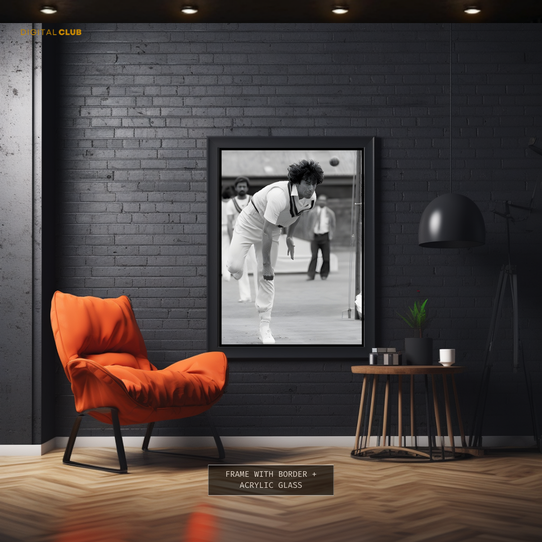 Imran Khan Bowling B&W Premium Wall Art